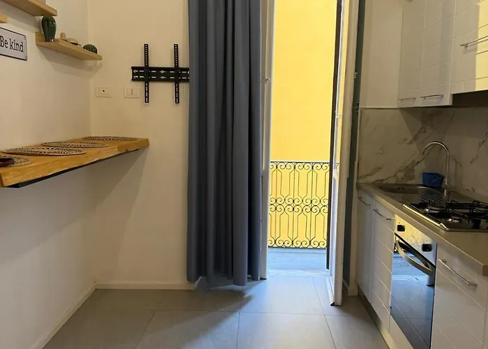 A Due Passi Dalle Cinque Terre N2 La Spezia